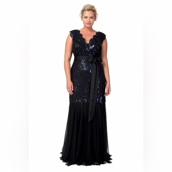 Tadashi Shoji Sequin and Tulle Lace Mermaid Gown Ribbon Tie in Navy 3T1430LX - Picture 1 of 9